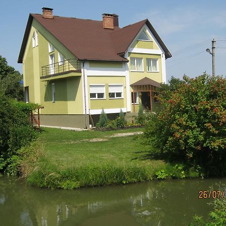 Hostel Geo Гомел Екстериор снимка