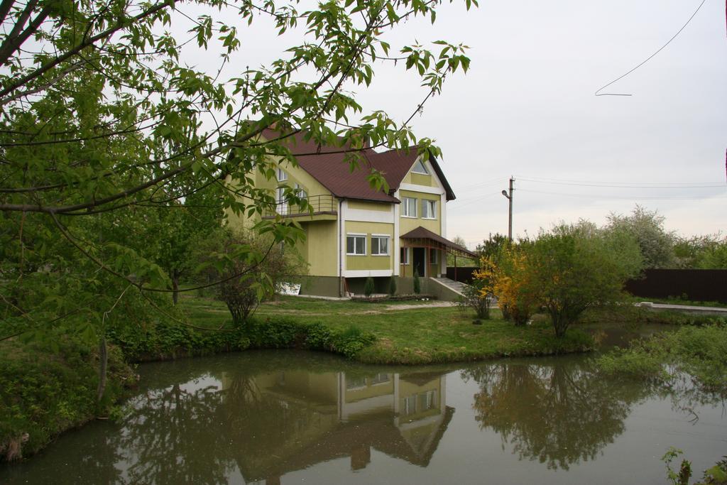 Hostel Geo Гомел Екстериор снимка